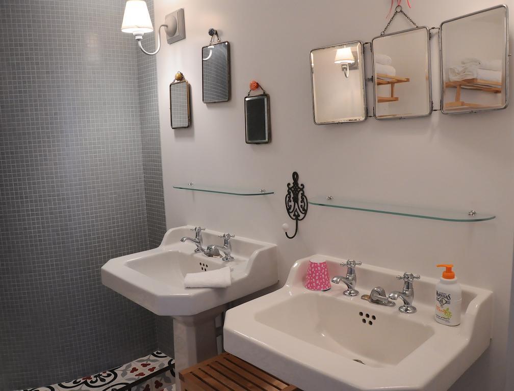 La Grenadine Bed and Breakfast Bordeaux Kamer foto