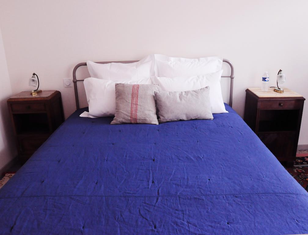La Grenadine Bed and Breakfast Bordeaux Kamer foto
